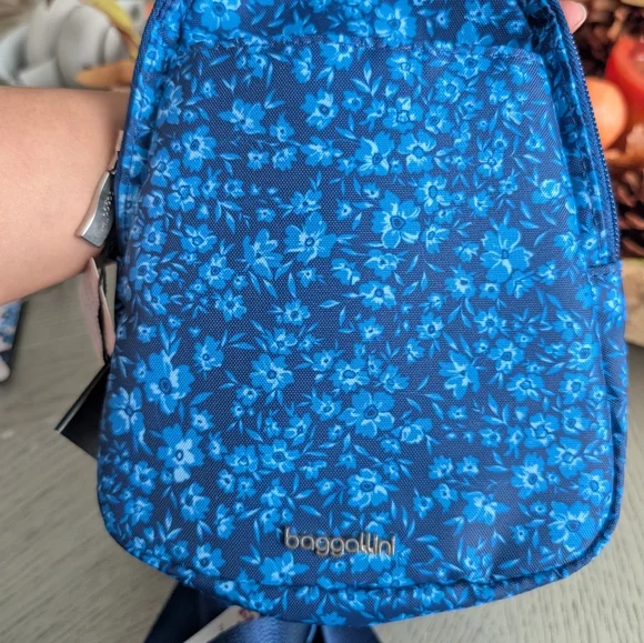 BaggalliniFloral Backpack in Blue